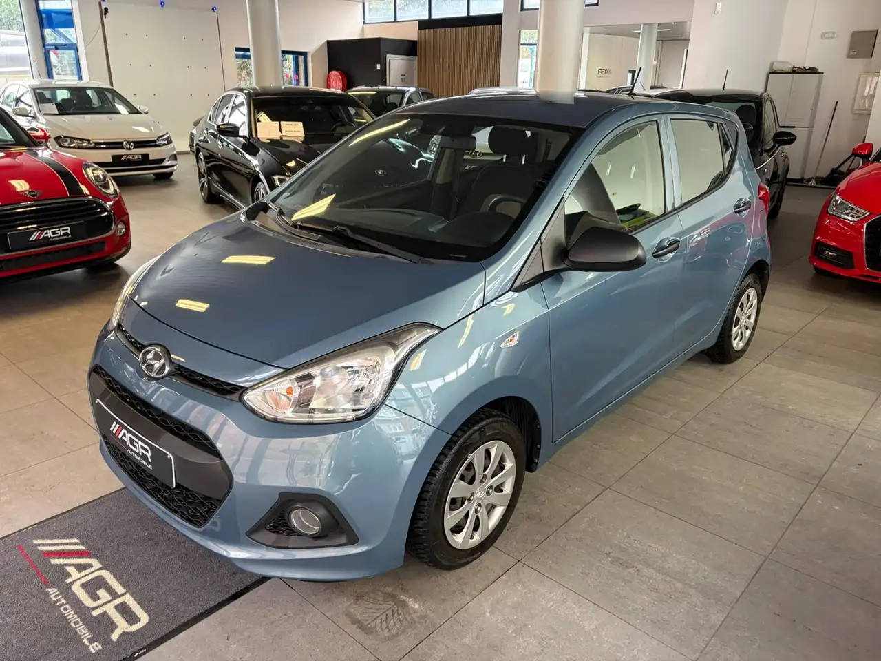 Hyundai i10