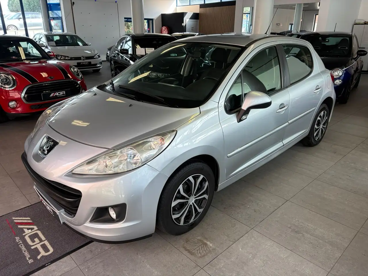 Peugeot 207
