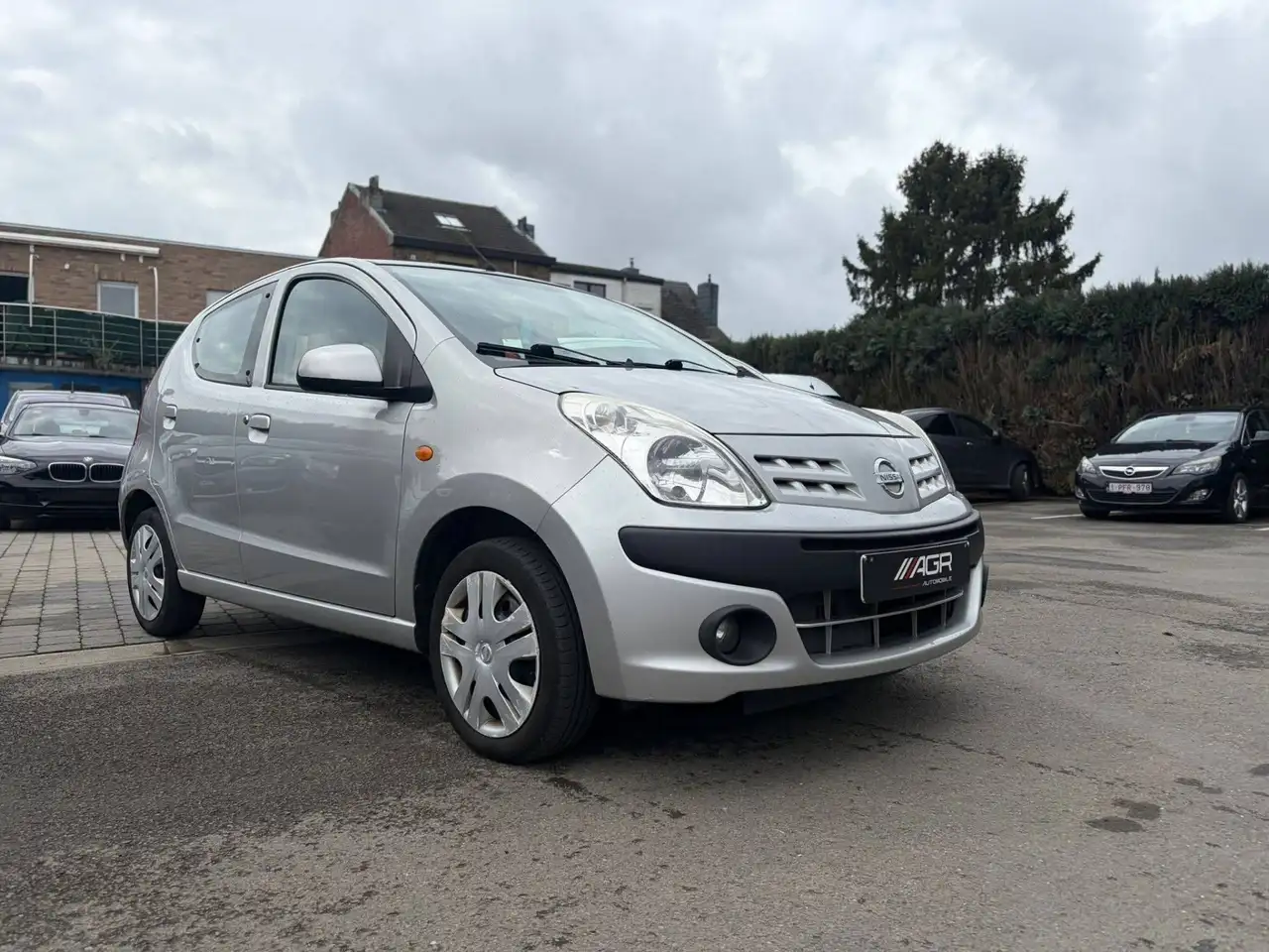 Nissan Pixo
